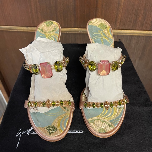 Giuseppe Zanotti jeweled bling gemstone satin heel - Picture 5 of 12